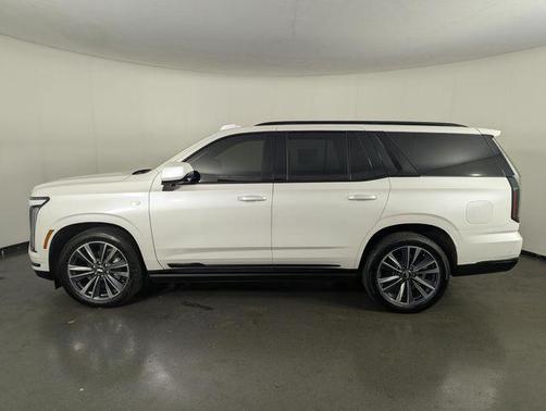 Crystal White Tricoat 2025 Cadillac Escalade Sport