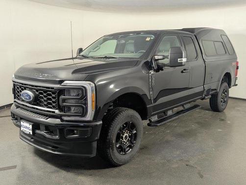 2023 Ford F-350 XLT