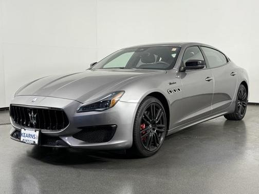 2022 Maserati Quattroporte Modena Q4