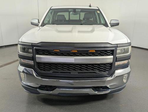 Summit White 2018 Chevrolet Silverado 1500 LTZ
