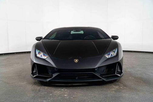 Silver(Wrapped Matte Black) 2020 Lamborghini Huracan EVO Base