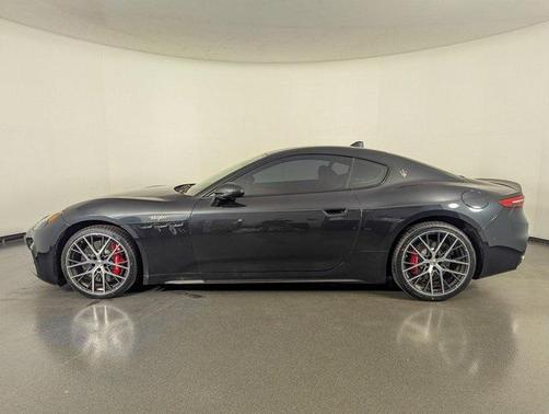 2024 Maserati GranTurismo Trofeo
