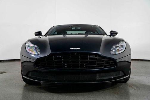 2017 Aston Martin DB11 Base