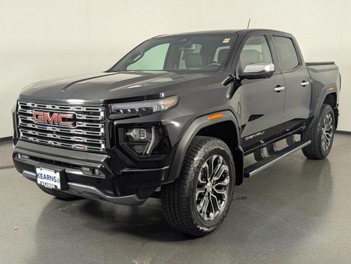 2023 GMC Canyon Denali