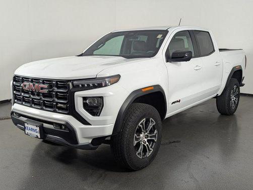 2024 GMC Canyon AT4
