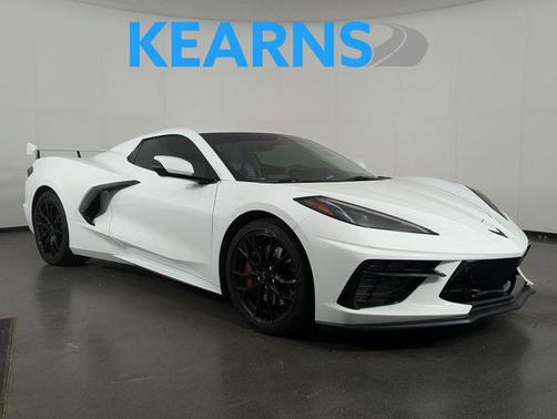 Arctic White 2024 Chevrolet Corvette Stingray w/3LT