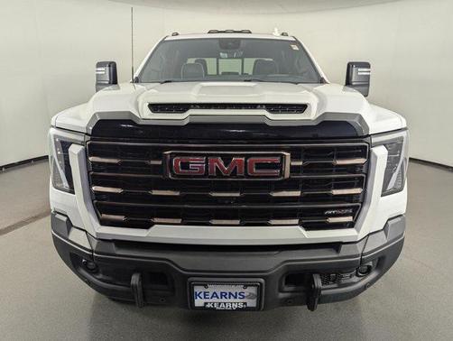 2025 GMC Sierra 2500 AT4