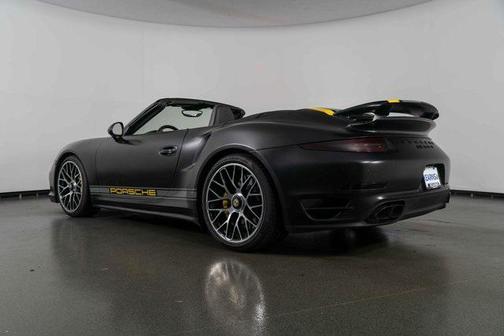 2015 Porsche 911 Turbo S