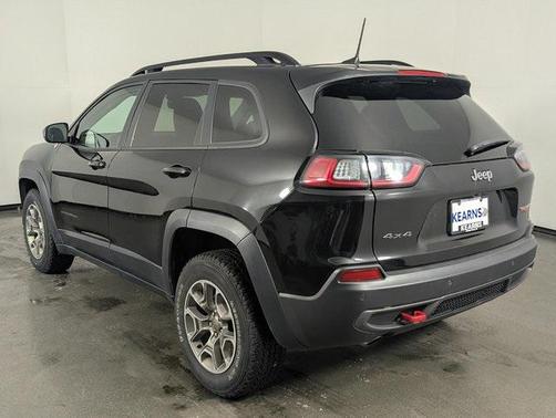 2022 Jeep Cherokee Trailhawk