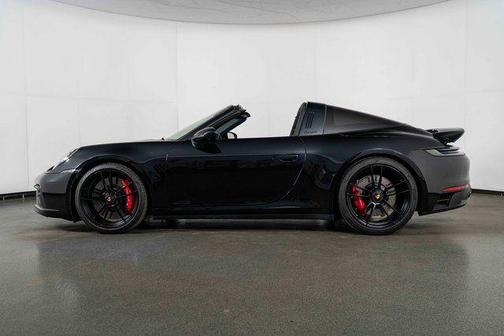 2024 Porsche 911 Targa 4 GTS