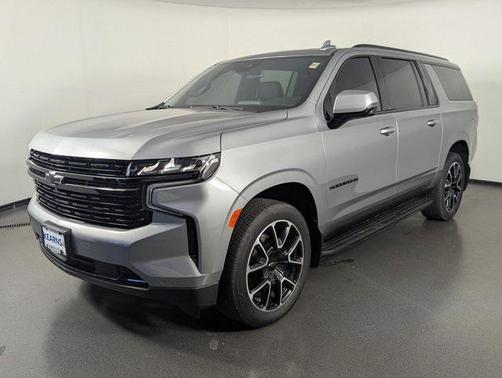 2024 Chevrolet Suburban RST