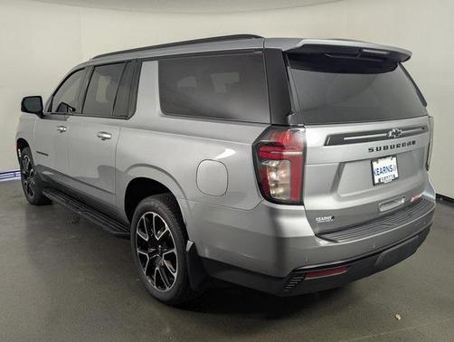 2024 Chevrolet Suburban RST