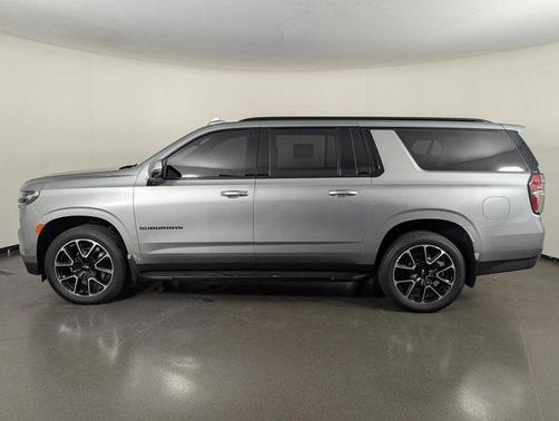 2024 Chevrolet Suburban RST