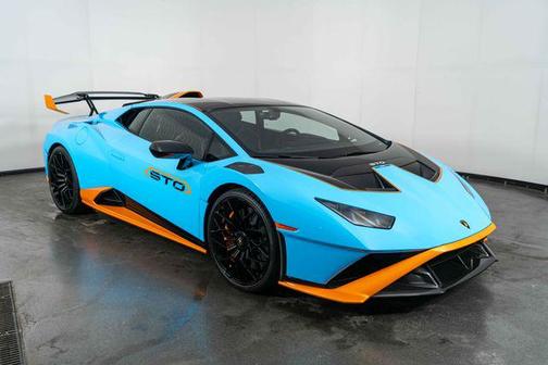 2023 Lamborghini Huracan STO 