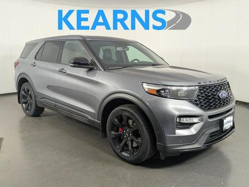 Carbonized Gray Metallic 2022 Ford Explorer ST