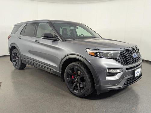 Carbonized Gray Metallic 2022 Ford Explorer ST