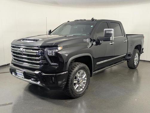 Black 2024 Chevrolet Silverado 2500 High Country