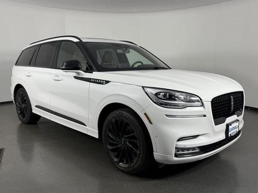 2022 Lincoln Aviator Reserve AWD