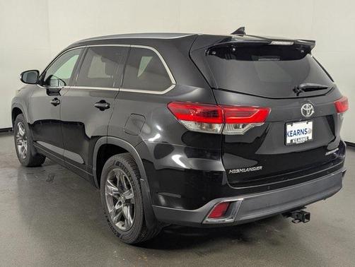 2017 Toyota Highlander Limited Platinum