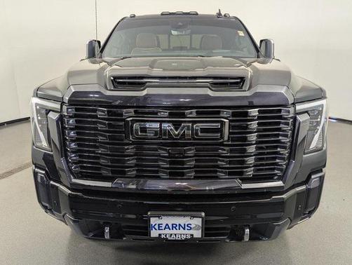 2024 GMC Sierra 3500 Denali