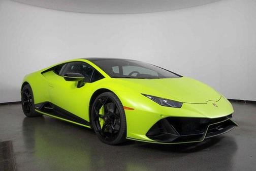 2022 Lamborghini Huracan EVO Coupe