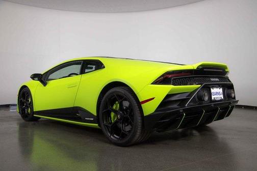 2022 Lamborghini Huracan EVO Coupe