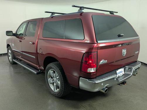 Delmonico Red Pearlcoat 2016 RAM 1500 Big Horn