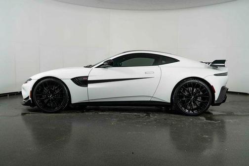2022 Aston Martin Vantage F1 Edition