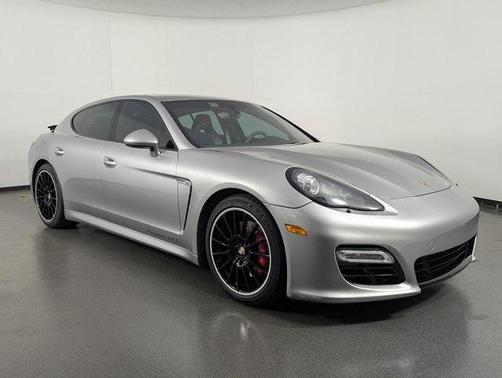 2013 Porsche Panamera GTS
