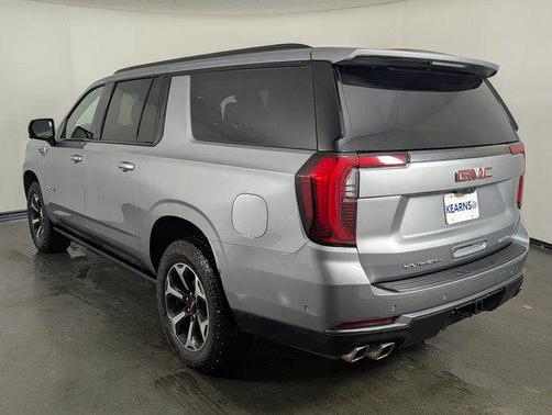2025 GMC Yukon XL AT4