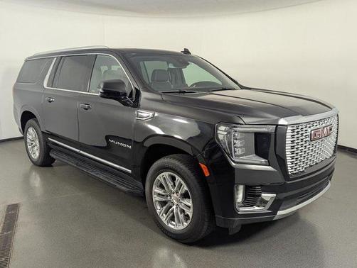 2024 GMC Yukon XL SLT