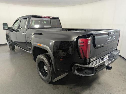 Onyx Black 2025 GMC Sierra 3500 Denali