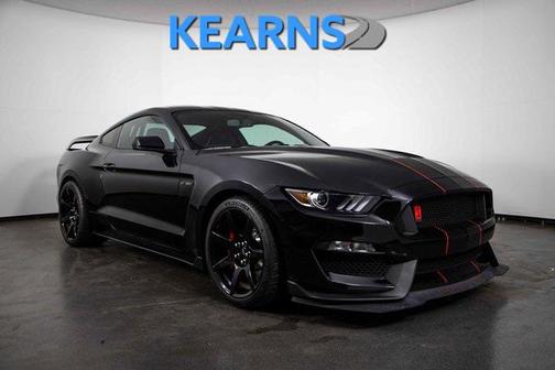 2017 Ford Shelby GT350R Base