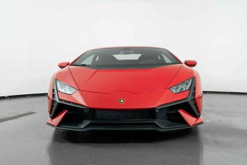 2023 Lamborghini Huracan Tecnica