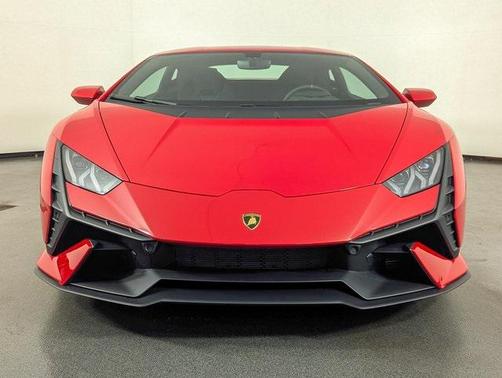 2023 Lamborghini Huracan Tecnica