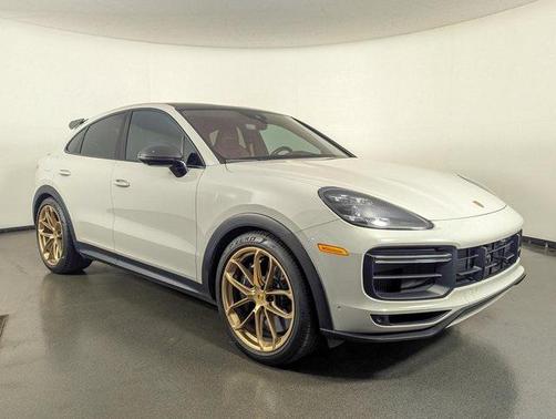 2022 Porsche Cayenne Turbo GT