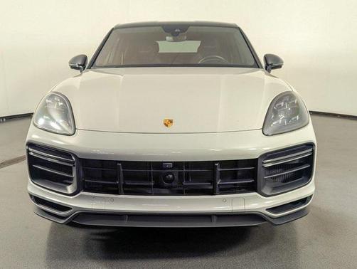 2022 Porsche Cayenne Turbo GT
