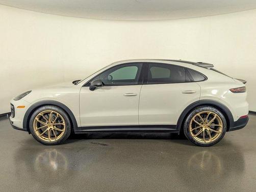 2022 Porsche Cayenne Turbo GT