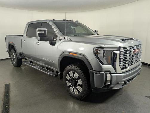 Sterling Metallic 2024 GMC Sierra 3500 Denali