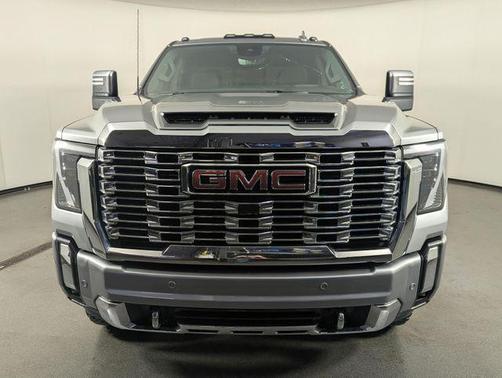 Sterling Metallic 2024 GMC Sierra 3500 Denali