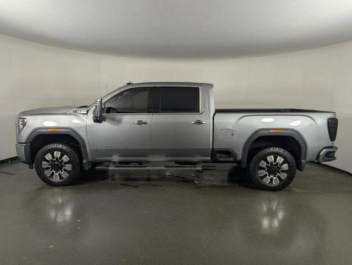 Sterling Metallic 2024 GMC Sierra 3500 Denali