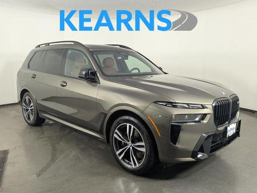 2024 BMW X7 M60i