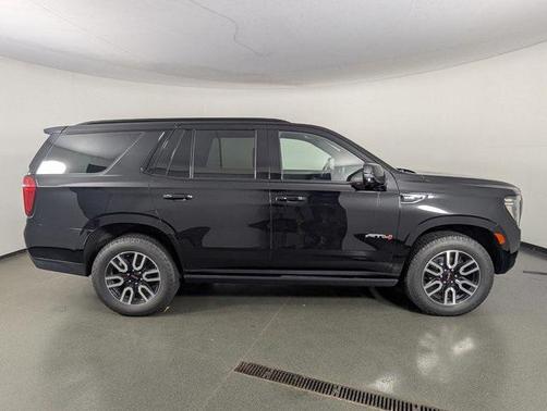 2023 GMC Yukon 4WD AT4