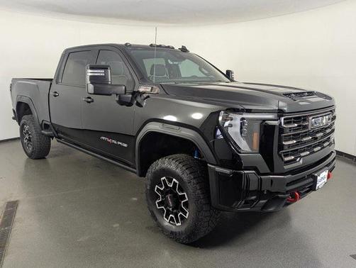 2025 GMC Sierra 2500 AT4