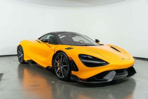 2021 McLaren 765LT Coupe
