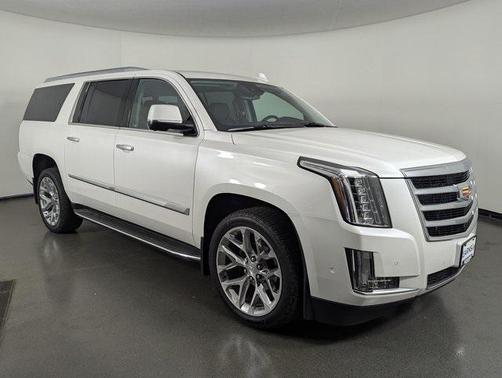 2020 Cadillac Escalade ESV Luxury