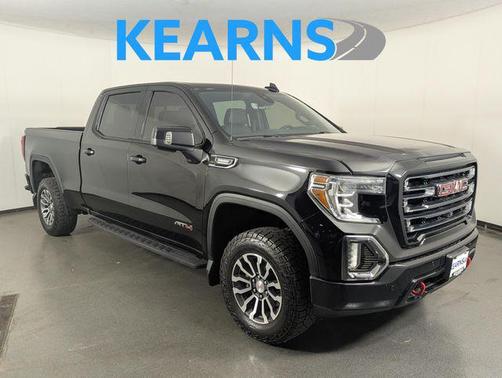 Black 2022 GMC Sierra 1500 AT4