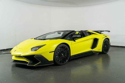 2017 Lamborghini Aventador LP750-4 Superveloce