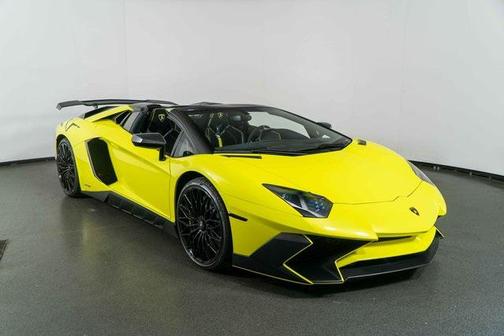2017 Lamborghini Aventador LP750-4 Superveloce