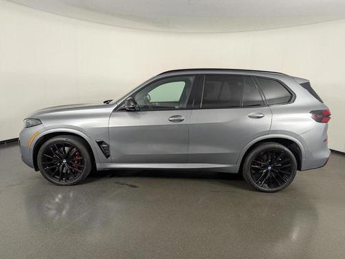2024 BMW X5 M60i
